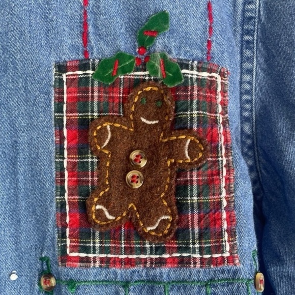 Vintage Victoria Jones Women’s Christmas Embroidered Denim Button Shirt - Picture 3 of 7